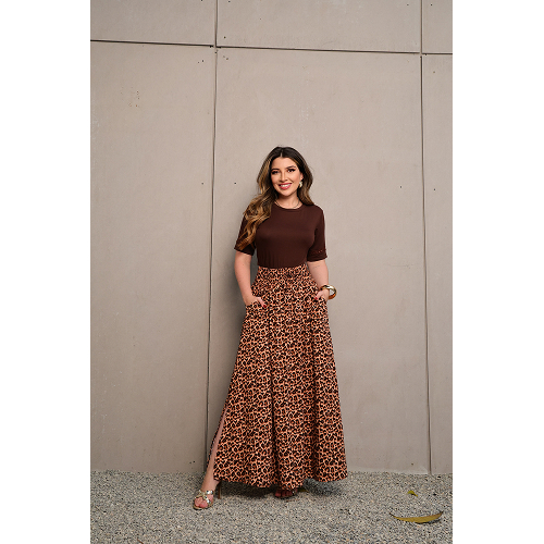 Blusa com Punho Renda - Modelo Rafaela Cor Marrom 2