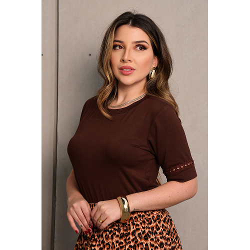 Blusa com Punho Renda - Modelo Rafaela Cor Marrom 3