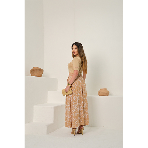 Blusa com Punho Renda - Modelo Rafaela Cor Nude 4